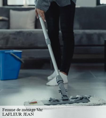Femme de ménage-4