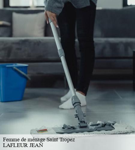 Femme de ménage-4